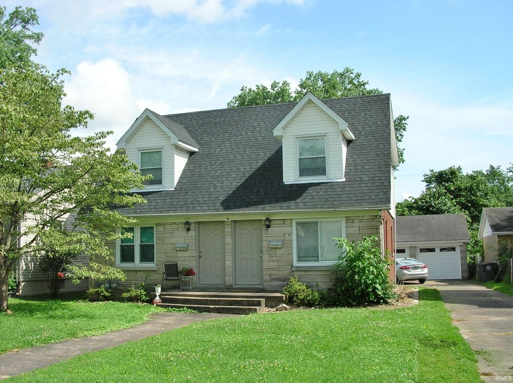 1907 E Chandler Avenue, Evansville, IN 47714