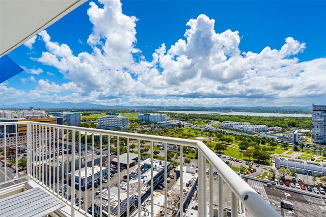 5349 AVENIDA ISLA VERDE 1801, Carolina, PR 00979