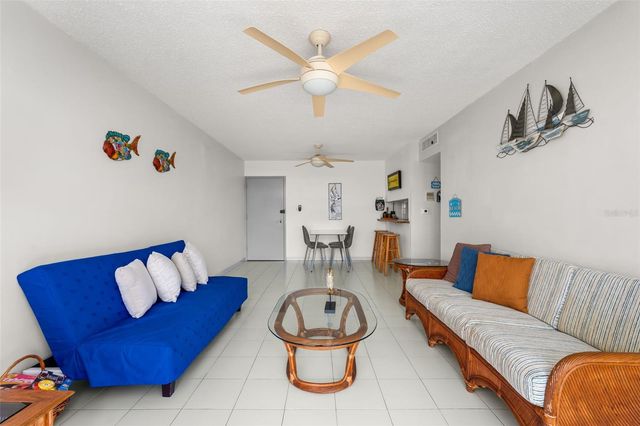 5349 AVENIDA ISLA VERDE 1801, Carolina, PR 00979