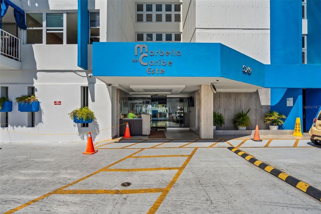 5349 AVENIDA ISLA VERDE 1801, Carolina, PR 00979