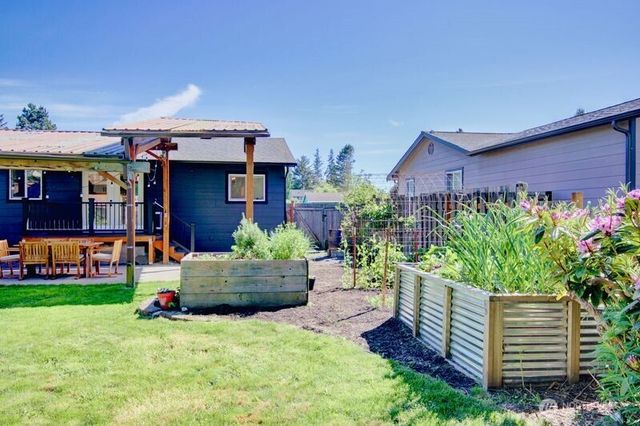 1113 Curtis Street, Burlington, WA 98233