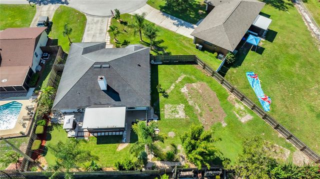 1910 HIGH GLEN COURT N, Lakeland, FL 33813
