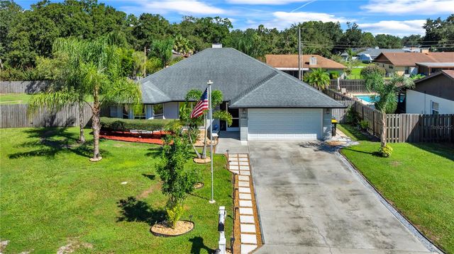 1910 HIGH GLEN COURT N, Lakeland, FL 33813