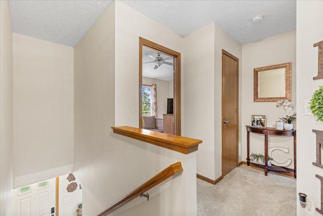 2719 Fernwood Avenue, Lancaster, OH 43130