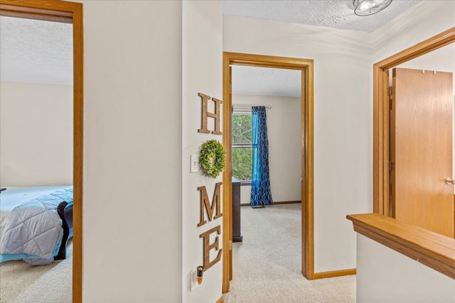 2719 Fernwood Avenue, Lancaster, OH 43130