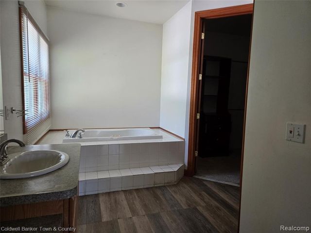 11428 Clark Rd. Road, Davisburg, MI 48350