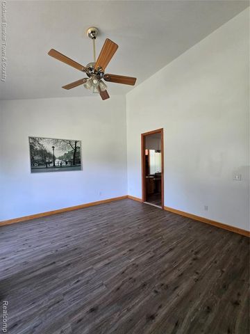 11428 Clark Rd. Road, Davisburg, MI 48350