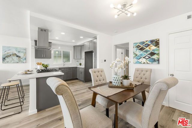 22 5th Place, Long Beach, CA 90802