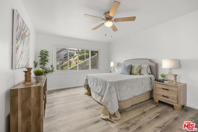 22 5th Place, Long Beach, CA 90802