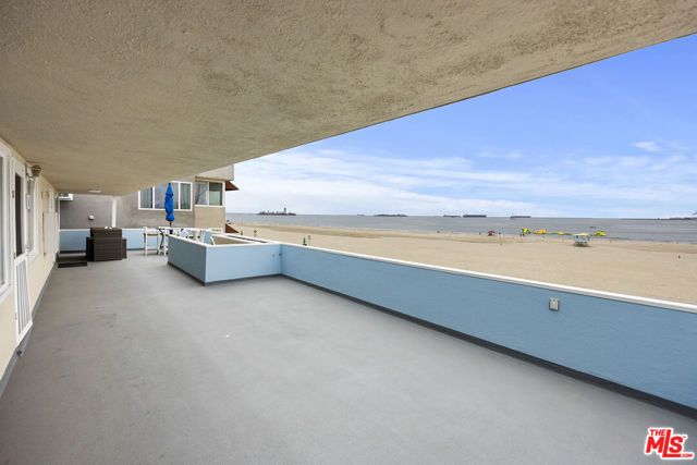 22 5th Place, Long Beach, CA 90802