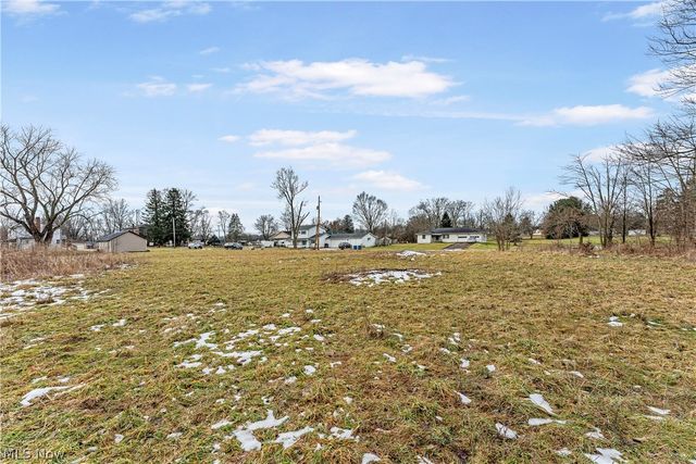 2335 Greensburg Road, North Canton, OH 44720