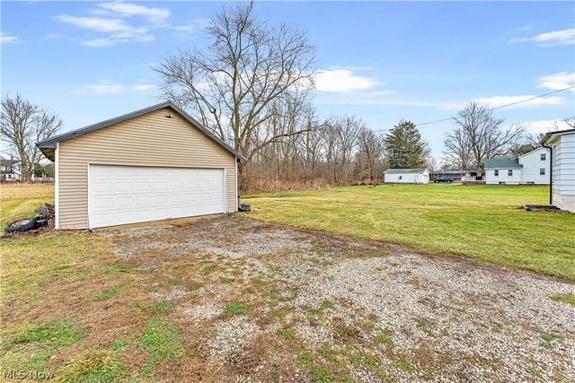 2335 Greensburg Road, North Canton, OH 44720