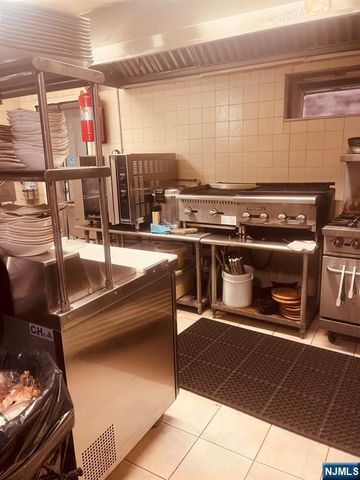 169 Anderson Avenue, Fairview, NJ 07022