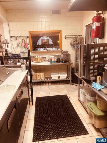 169 Anderson Avenue, Fairview, NJ 07022