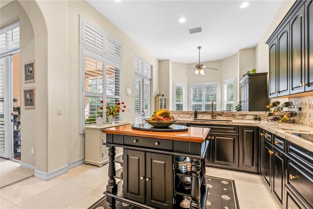 1213 River Wind Circle, Vero Beach, FL 32967