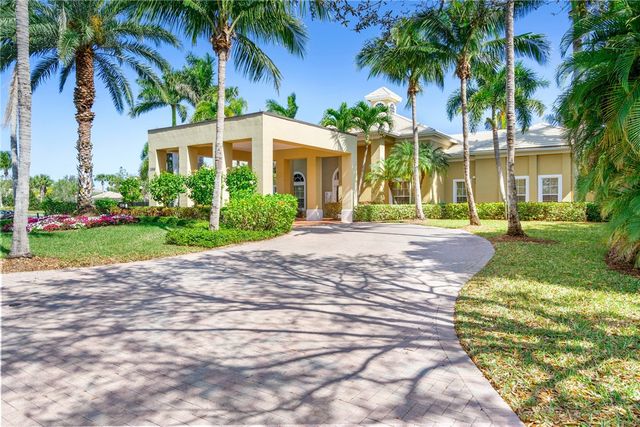 1213 River Wind Circle, Vero Beach, FL 32967