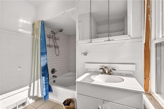 1444 Norman Berry Drive, Atlanta, GA 30344