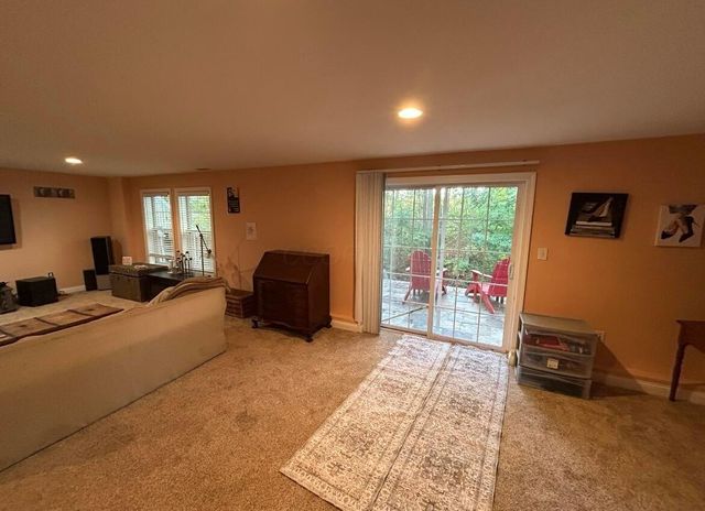 2375 Cross Creek Court, Lewis Center, OH 43035