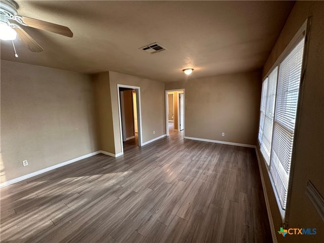 505 Center Street, Belton, TX 76513