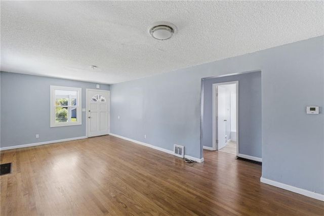 4416 Indiana Avenue, Kansas City, MO 64130