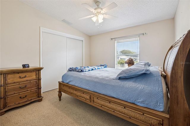 5226 ISLAND VIEW CIRCLE N, Polk City, FL 33868