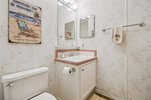 5226 ISLAND VIEW CIRCLE N, Polk City, FL 33868