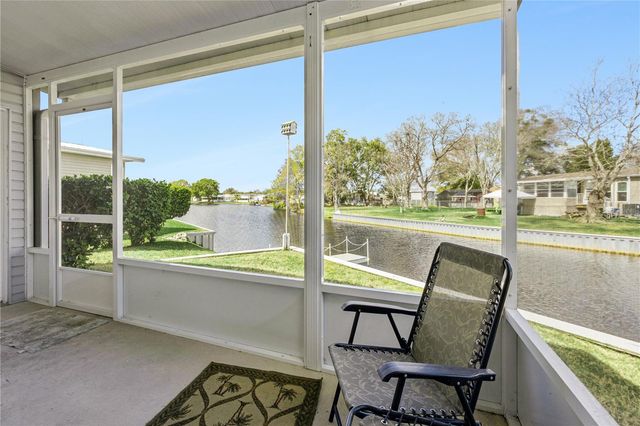 5226 ISLAND VIEW CIRCLE N, Polk City, FL 33868