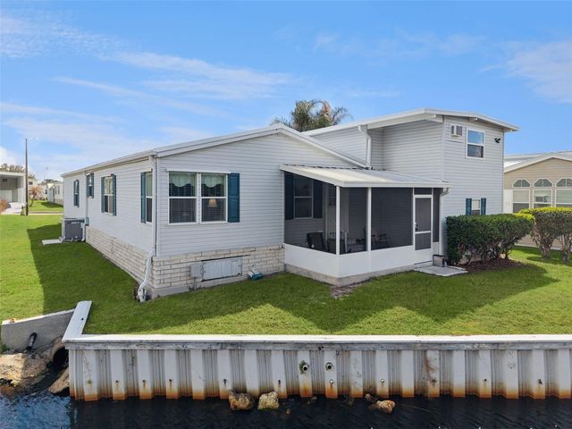 5226 ISLAND VIEW CIRCLE N, Polk City, FL 33868