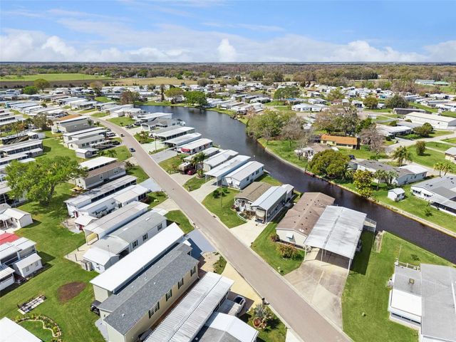 5226 ISLAND VIEW CIRCLE N, Polk City, FL 33868