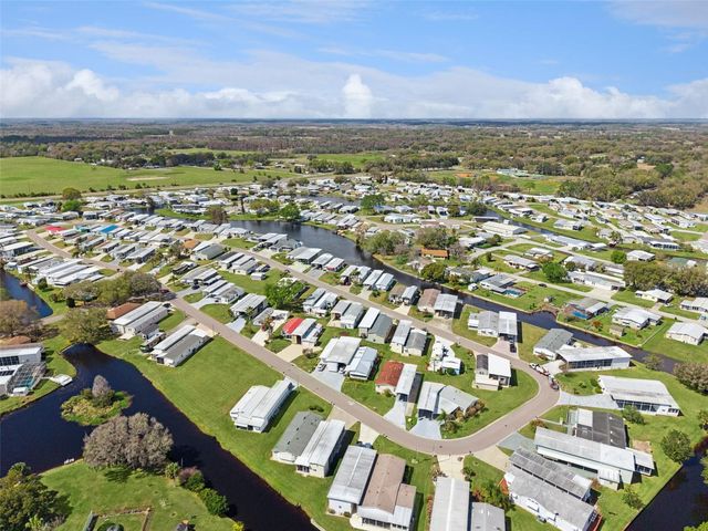 5226 ISLAND VIEW CIRCLE N, Polk City, FL 33868