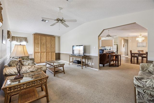 5226 ISLAND VIEW CIRCLE N, Polk City, FL 33868