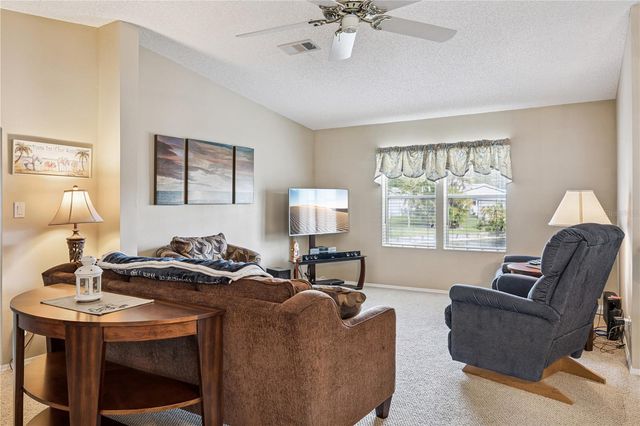 5226 ISLAND VIEW CIRCLE N, Polk City, FL 33868