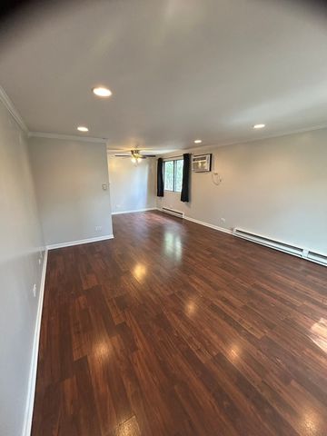 6700 W 64TH Place 3E, Chicago, IL 60638