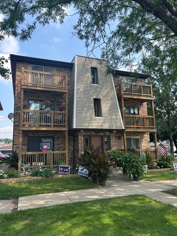 6700 W 64TH Place 3E, Chicago, IL 60638