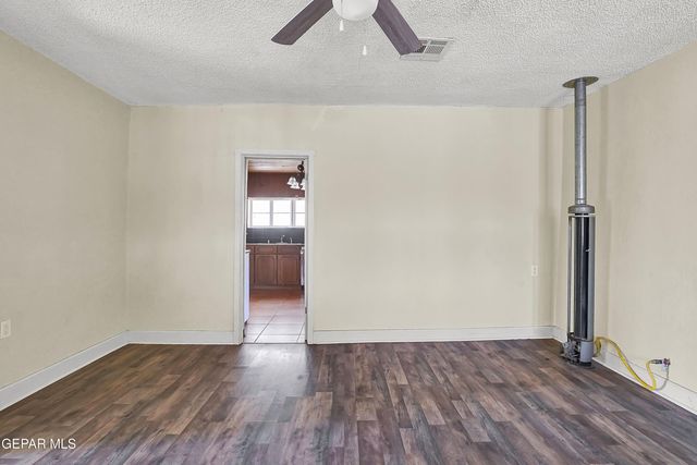 1501 New Mexico 28, Anthony, NM 88021