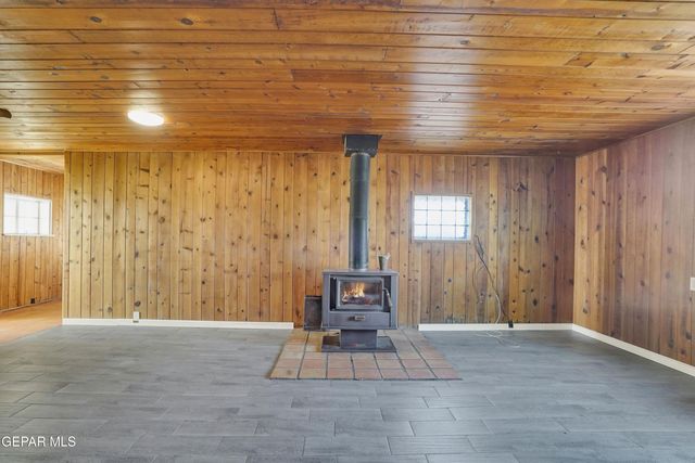 1501 New Mexico 28, Anthony, NM 88021