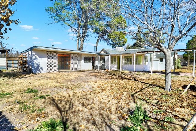 1501 New Mexico 28, Anthony, NM 88021