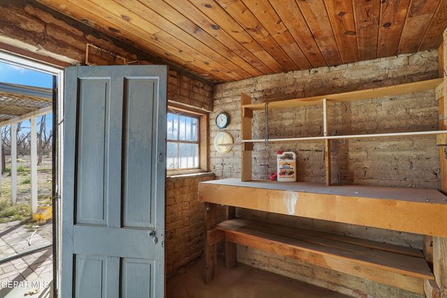 1501 New Mexico 28, Anthony, NM 88021