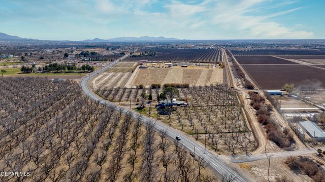 1501 New Mexico 28, Anthony, NM 88021