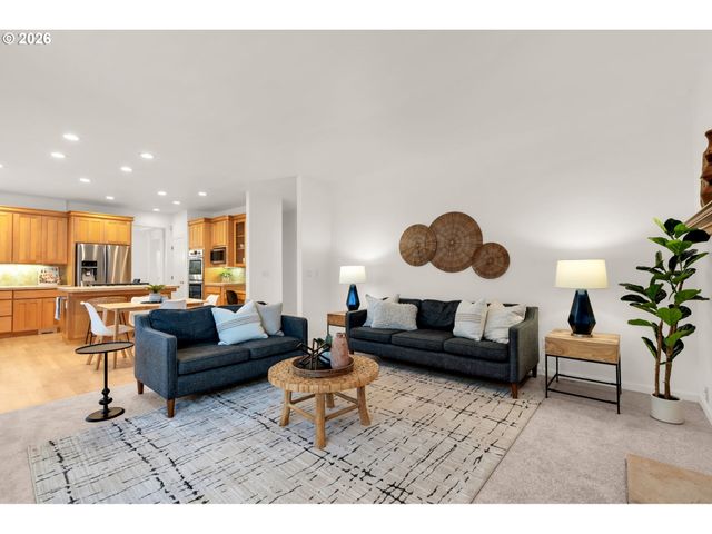 5404 SOUTHWOOD Dr, Lake Oswego, OR 97035