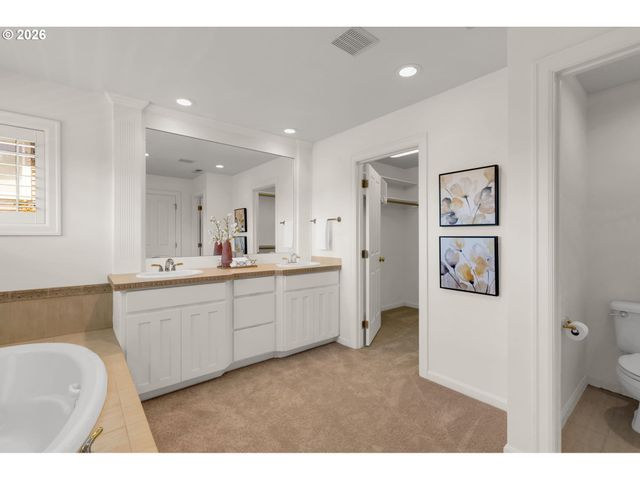 5404 SOUTHWOOD Dr, Lake Oswego, OR 97035