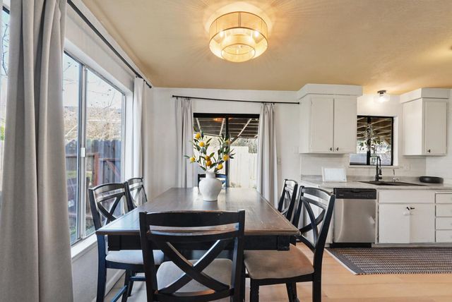 3820 Drakewood Ct, Ceres, CA 95307