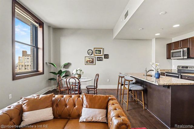 1 Park Avenue 1311, Detroit, MI 48226