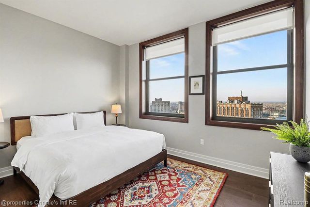 1 Park Avenue 1311, Detroit, MI 48226