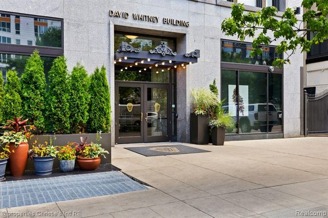 1 Park Avenue 1311, Detroit, MI 48226