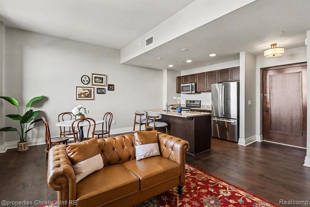 1 Park Avenue 1311, Detroit, MI 48226