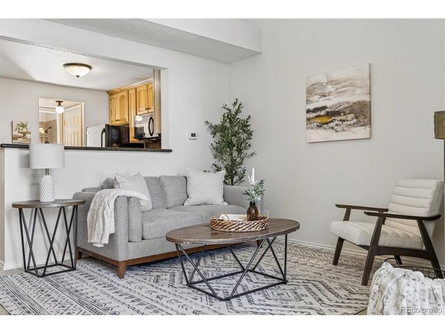3090 W Prentice Ave D, Littleton, CO 80123