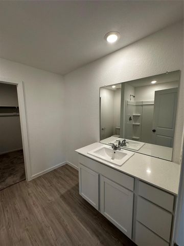 18902 Kingham Woods Court, Conroe, TX 77306