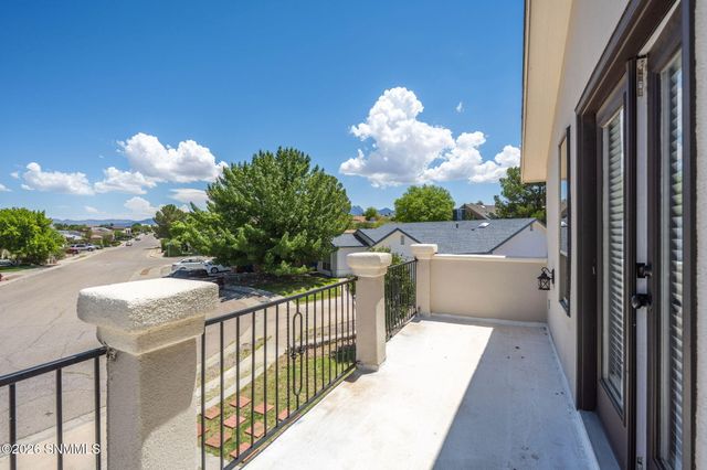 2860 Morningstar Drive, Las Cruces, NM 88011