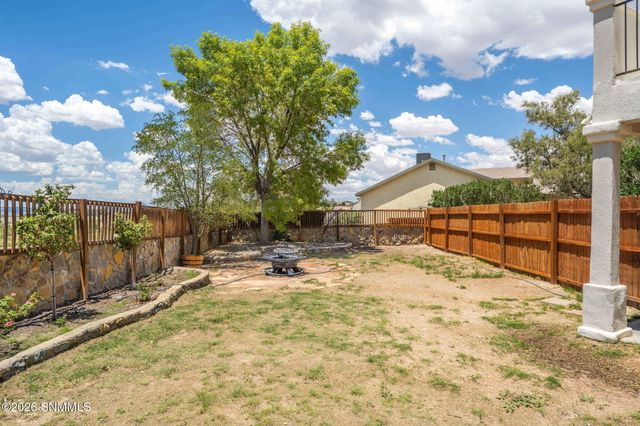 2860 Morningstar Drive, Las Cruces, NM 88011